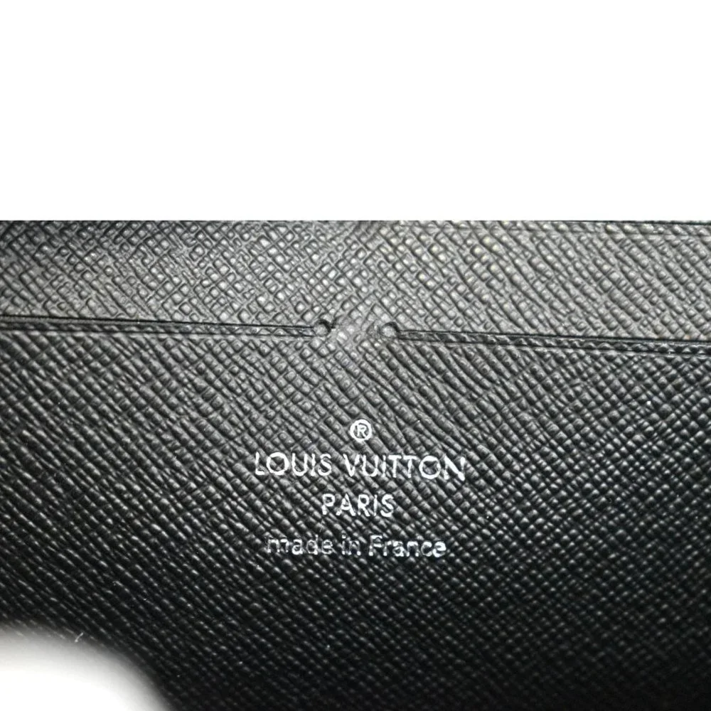 LOUIS VUITTON Monogram Palm Twist Chain Wallet White - Picture 12 of 13
